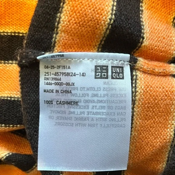 NWT Marni Uniqlo 100% Cashmere Striped Turtleneck Sweater Sz M - Picture 12 of 14